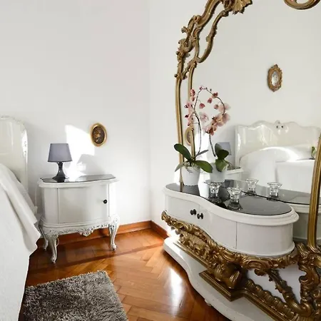 Freedom Apartment *